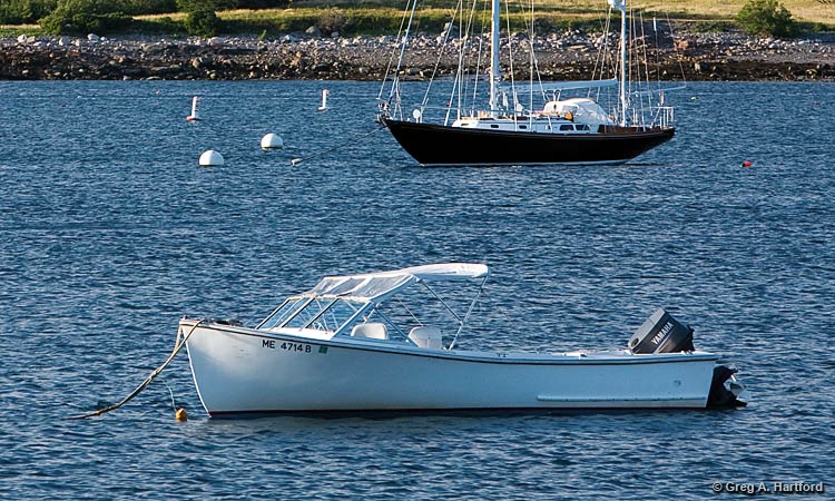 The 19 foot Seaway Motorboat Rental at Mansell Boats Rental Company